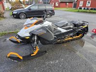 Ski-doo Summit 850 SP 146” 2022