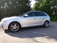 Audi A3 Sportback 1.6 FSI (glastak öppningsbart)