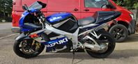 Suzuki GSXR1000 K2 Obs! Lågmil