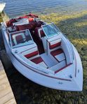 Fourwinns bowrider 16 fot