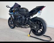 Yamaha YZF - R1 1.0 AR