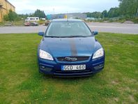 Ford Focus Kombi 1.8 Flexifuel Trend Euro 4