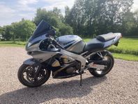 Zxr 600