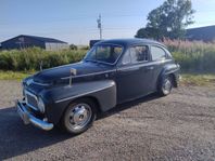 Volvo PV 544