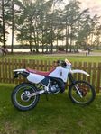 Yamaha DT125r