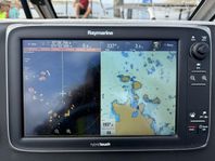 Raymarine 12" tums plotter inkl sjökort E125 MDF