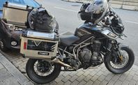 Triumph Tiger 1200 XCA (TFT-display) komplett & toppskick