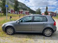 Volkswagen Golf 5-dörrar 1.6 Design Euro 4 (nya vinterdäck)