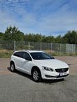 Volvo V60 Cross Country D3 Momentum Euro 6