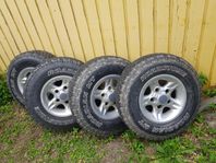 Land Rover 235/85R16 MT