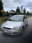 Ford Focus Kombi 1.8 Flexifuel Trend