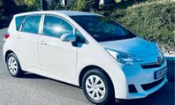 Toyota Verso-S Automat PLUS-paket 5000 mil Bluetooth Kamera