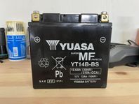 12V Yuasa YT14B-BS MC-batteri