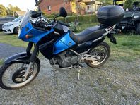 Kawasaki 500 KLE lågmilare