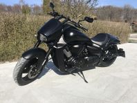 Suzuki M1800R Intruder, Black Evil Boss