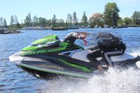 Yamaha VXR HO 180hk trailer ingår