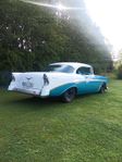 Chevrolet Bel Air 2-dr HT 