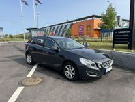 Volvo V60 D2, BYTT KAMREM,DRAG,BAKSENSORER,BT, D-VÄRMARE