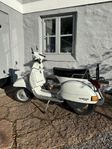 Vespa PX200E