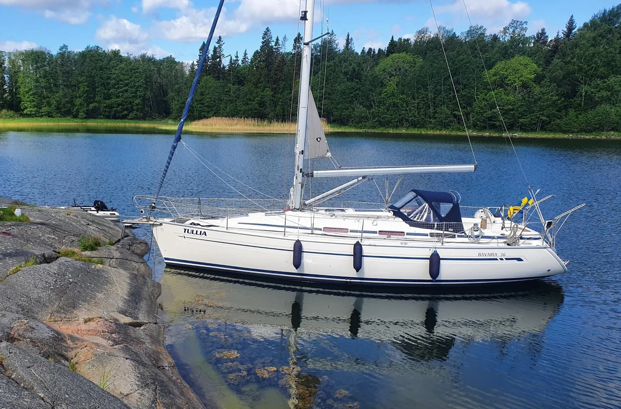 Bavaria 36 Cruiser image