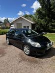 Toyota Auris 5-dörrar 2.0 D-4D Euro 5