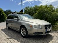 Volvo V70 2.5T Summum 200hk