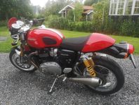 Triumph Thruxton 1200r 