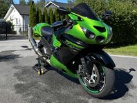 Kawasaki zzr1400 performance sport