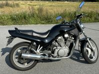 Suzuki VX800