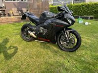 Honda CBR1000RR 