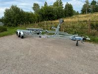 Trailer Bålsta REG-3500FS för båtar 7-9m 2750kg