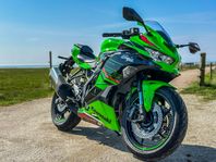 Kawasaki ZX-4RR KRT Akrapovic ca 230 mil