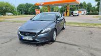 Volvo V40 D3 Geartronic. Drag. Pano. Ny kam+batteri.Nya däck