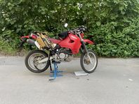 Honda Xr650r bytes mot Xrv750