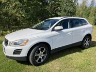 Nyservad Volvo XC60 D4 AWD Momentum Euro 5