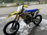 Suzuki RMZ-450 -18