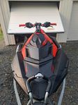 SeaDoo spark trixx Röd