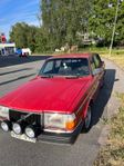 Volvo 244 240 2.3 GL röd