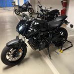 Yamaha mt07 - Tech Black 2021 (nyservad)