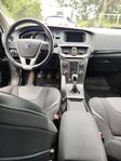 Volvo V40 D3 Momentum Euro 6