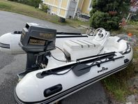 Great White 360 Rib 2017, Suzuki 25hk med jockey säte