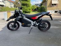 Viarelli Supermotard Klass 1 EU moped elektrisk