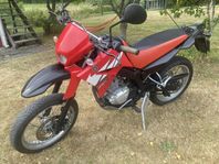 Yamaha XT125X säljes