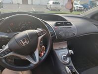 Honda Civic 5-dörrar 1.8 i-VTEC Sport Euro 4