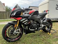 Aprilia Tuono 1100 V4 Factory