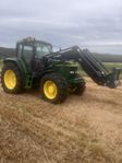 John Deere 6910S