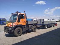 Mercedes Unimog U400 terränglastbil med släpvagn, utrustning