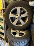 Vinter däck NOKIAN 235/65 R17 med fälgar 5x130