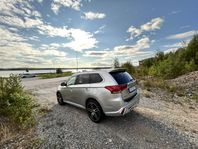 Mitsubishi Outlander PHEV Business Edition, drag, fjärrvärme