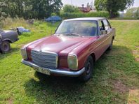 Mercedes-Benz 220D 123